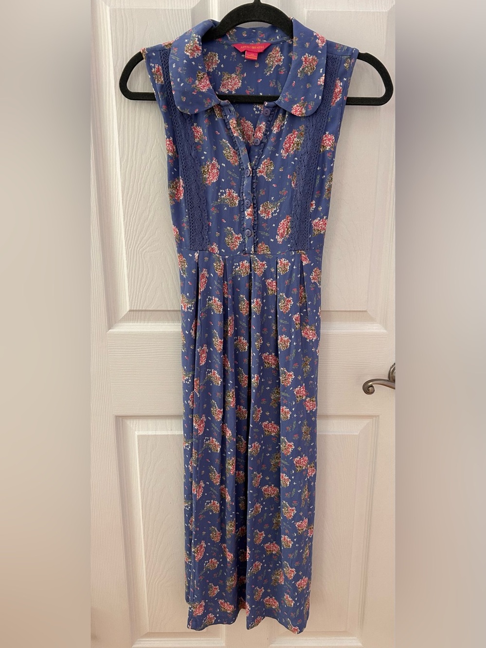 Vintage 1990s April Cornell Blue Floral Sleeveless Midi Dress